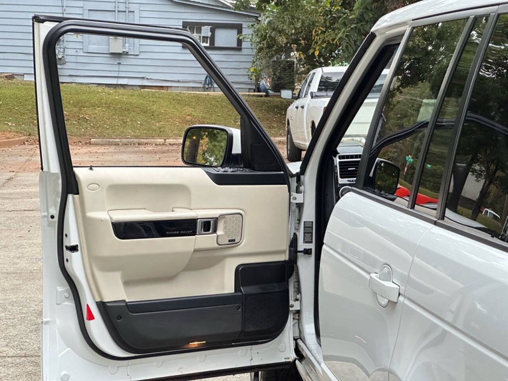 2012 Land Rover Range Rover Image 46