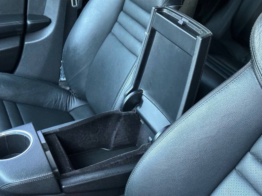 2010 Porsche Panamera Image 21