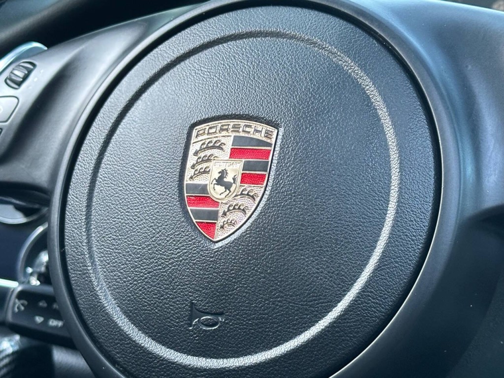 2010 Porsche Panamera Image 33