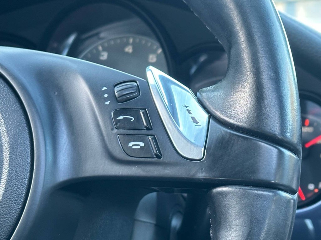 2010 Porsche Panamera Image 35