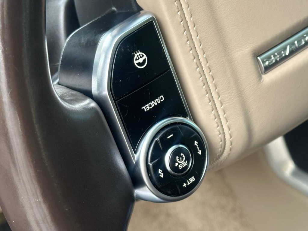 2014 Land Rover Range Rover Image 49