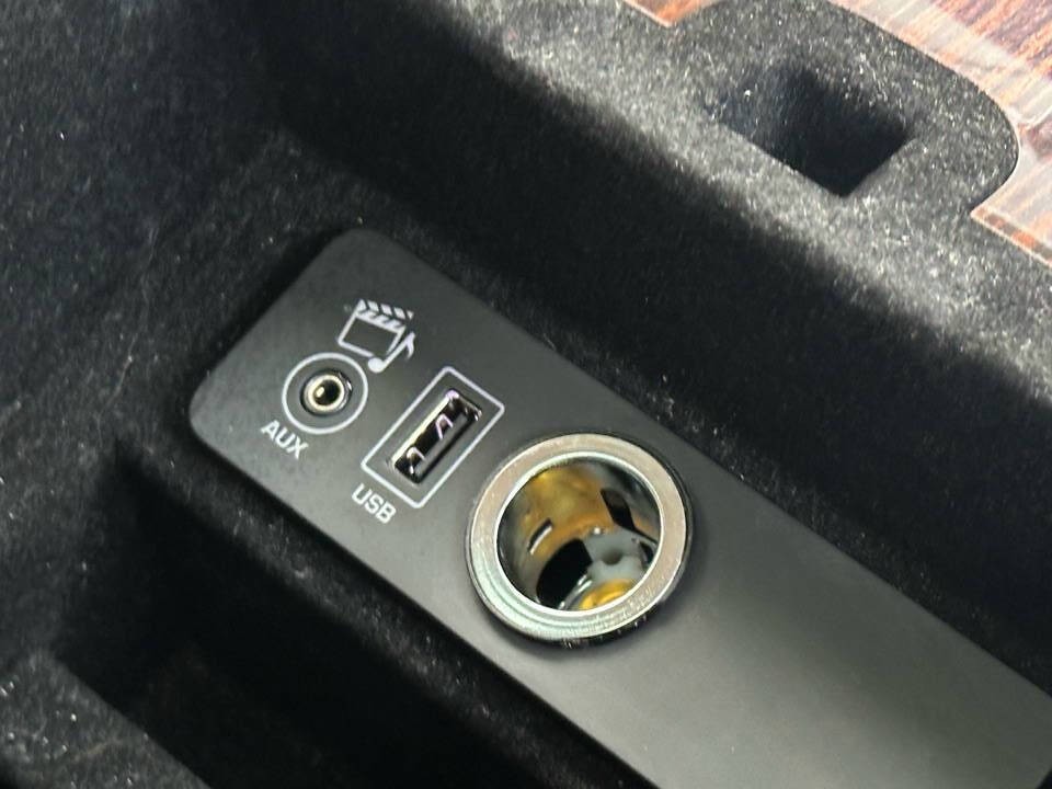 2014 Land Rover Range Rover Image 23