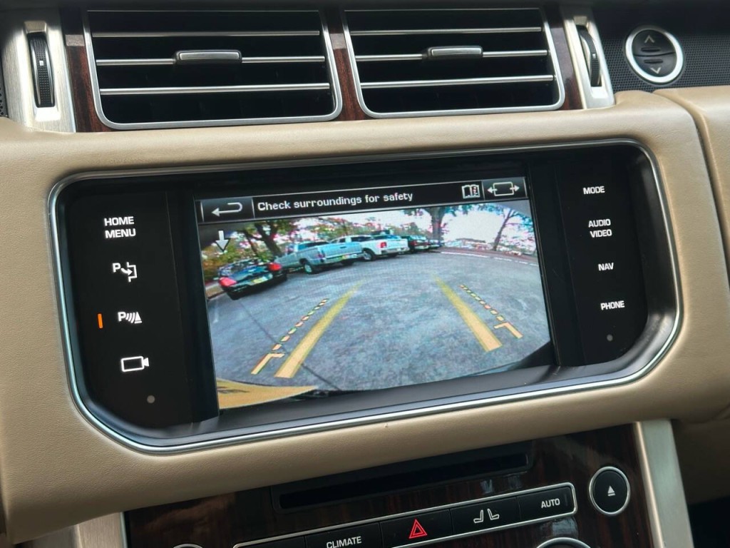 2014 Land Rover Range Rover Image 42