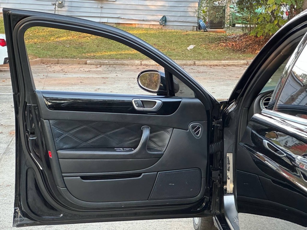 2008 Bentley Continental Image 23