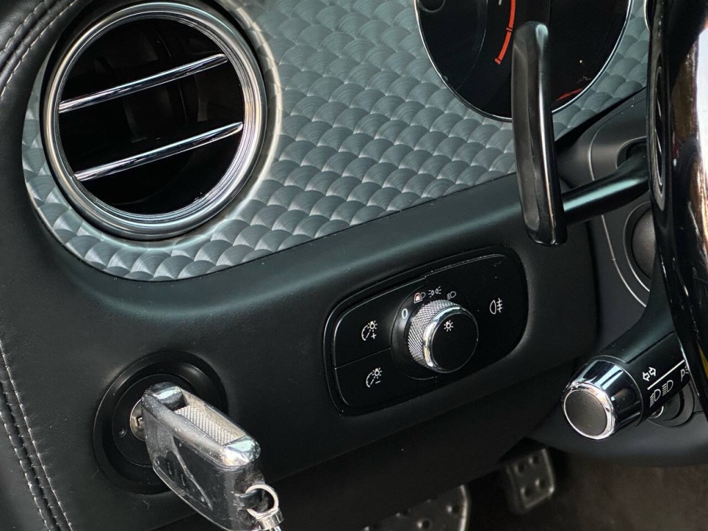 2008 Bentley Continental Image 30