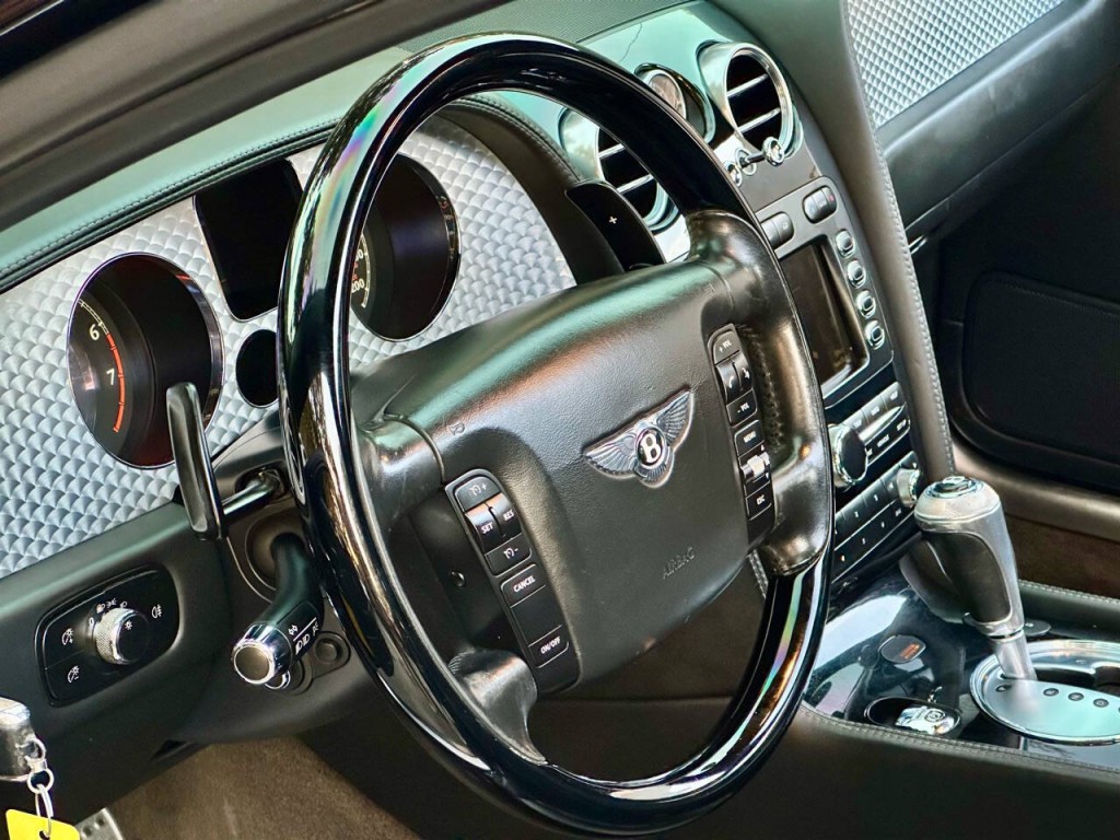 2008 Bentley Continental Image 42