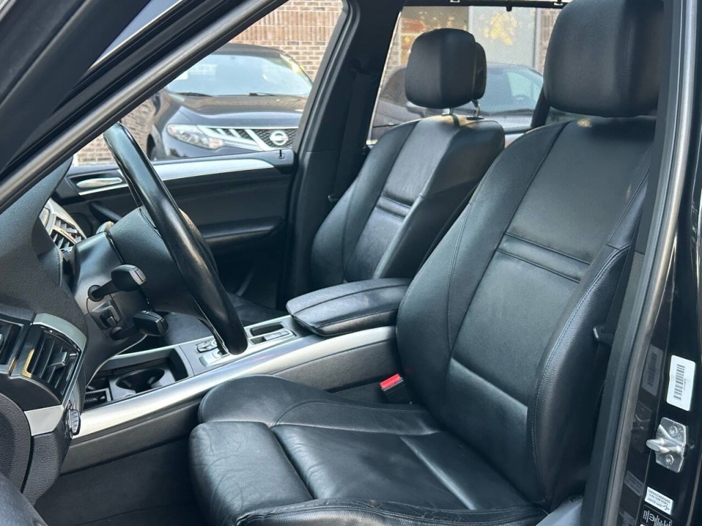 2012 BMW X5 Image 3