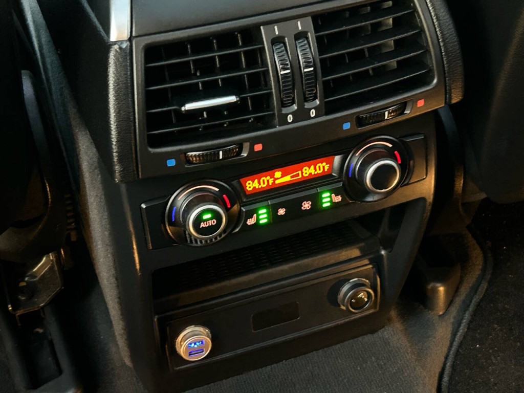 2012 BMW X5 Image 16