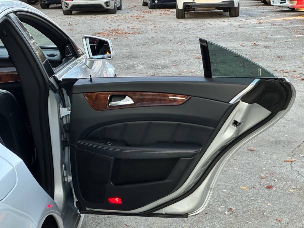 2014 Mercedes-Benz CLS-Class Image 11