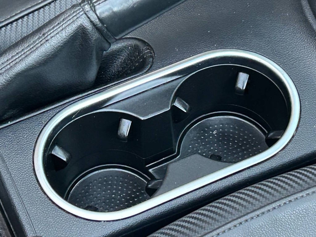 2013 Volkswagen Beetle Image 37