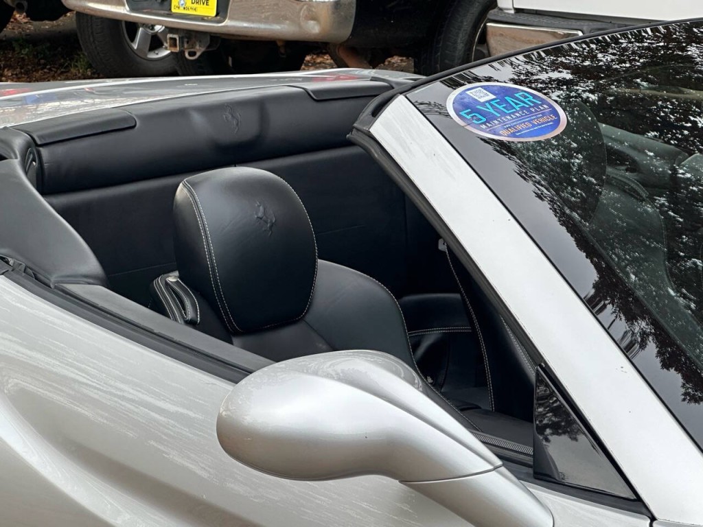 2012 Ferrari California Image 22