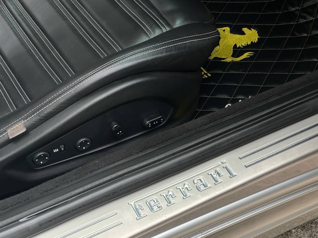 2012 Ferrari California Image 31