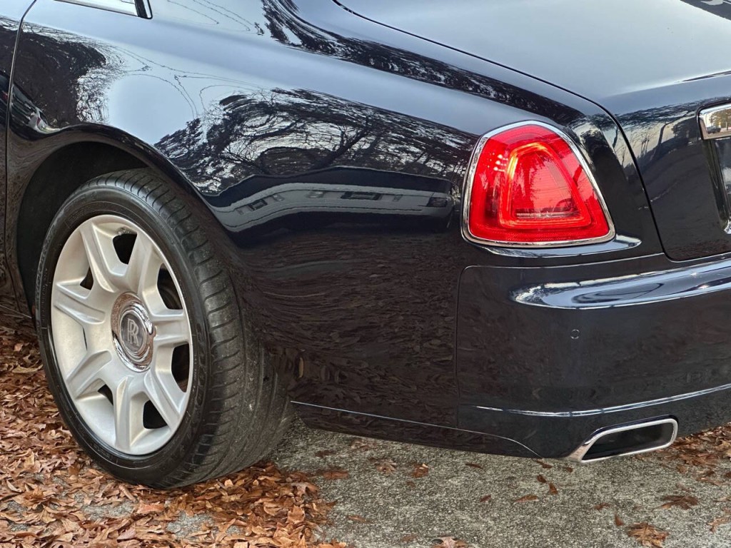 2011 Rolls-Royce Ghost Image 22