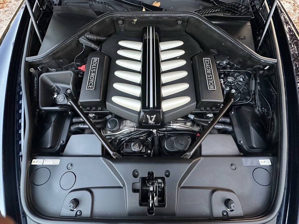 2011 Rolls-Royce Ghost Image 34