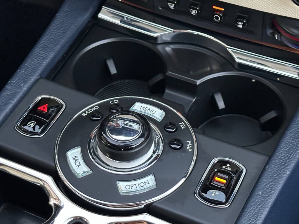 2011 Rolls-Royce Ghost Image 46