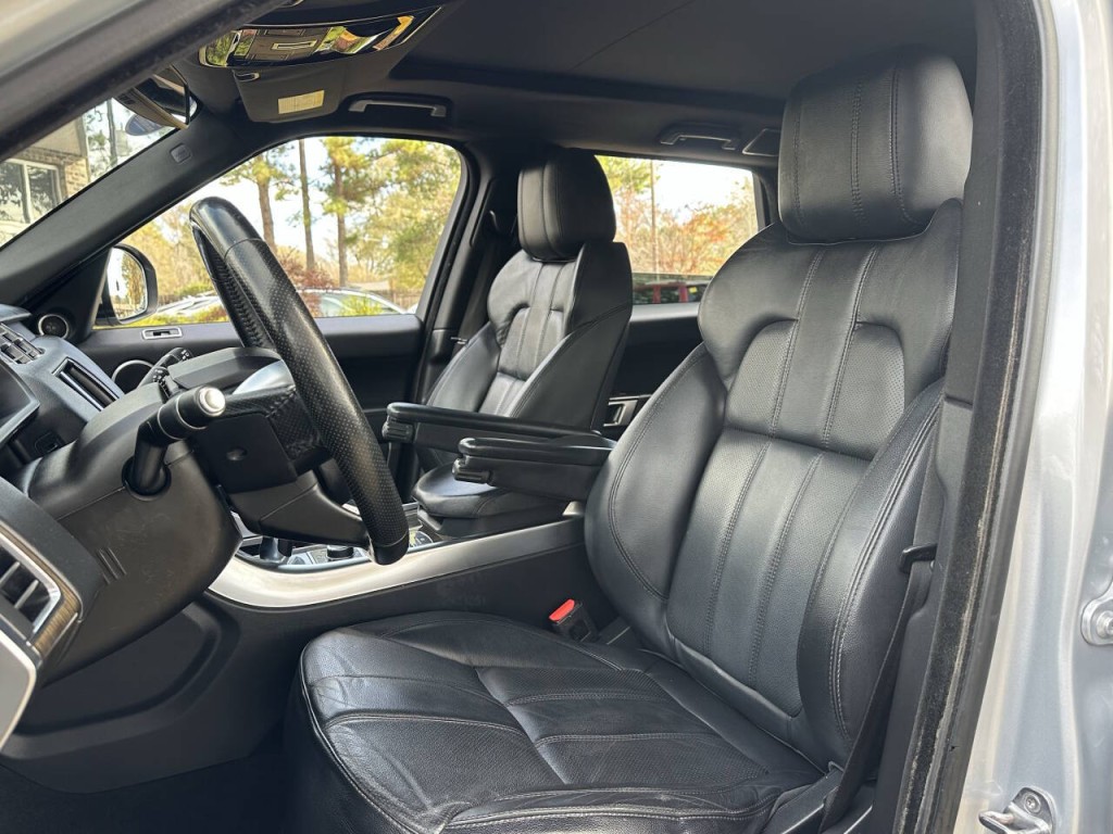 2016 Land Rover Range Rover Sport Image 3