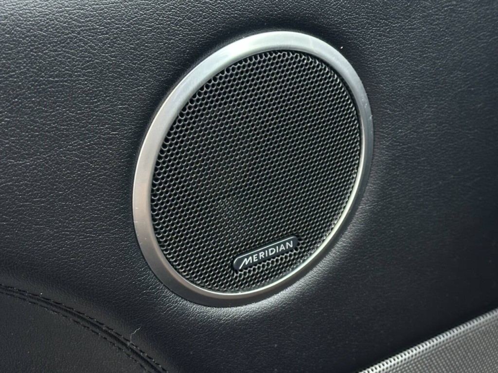 2016 Land Rover Range Rover Sport Image 11