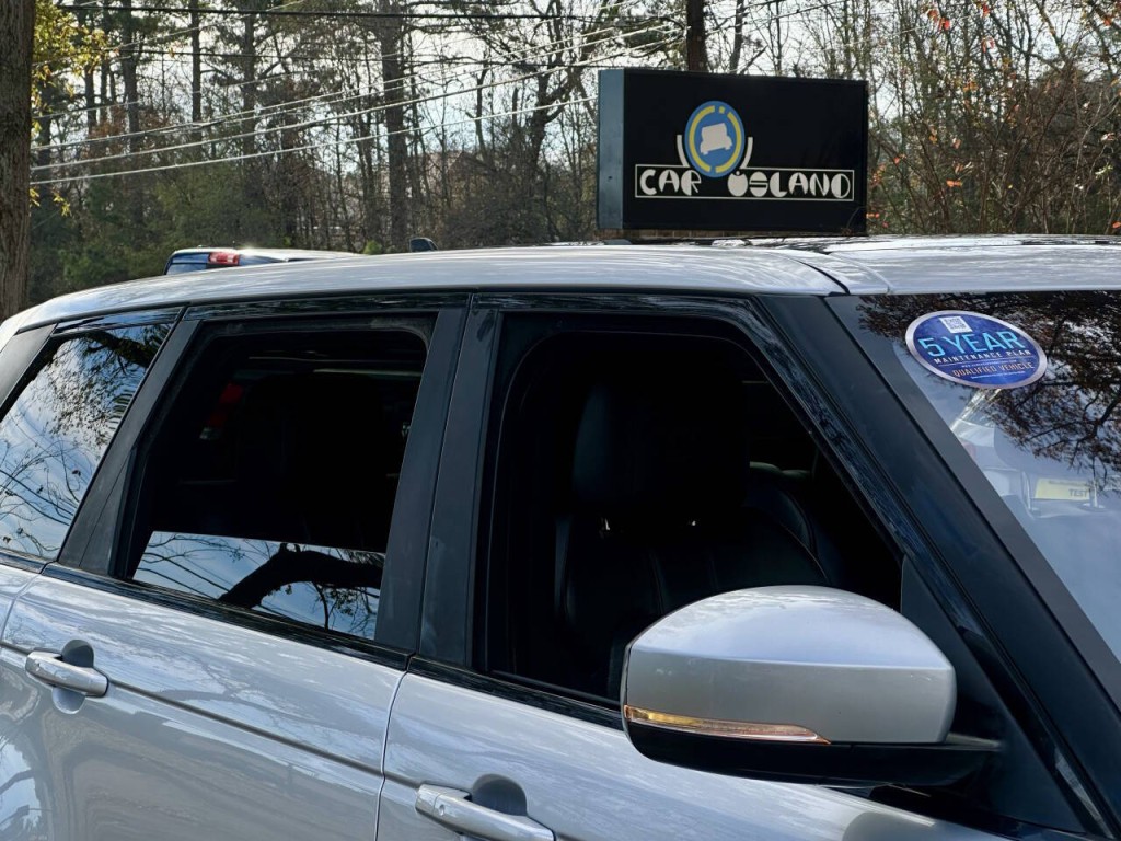 2016 Land Rover Range Rover Sport Image 17