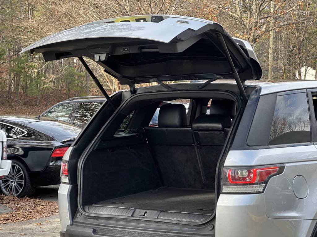 2016 Land Rover Range Rover Sport Image 23