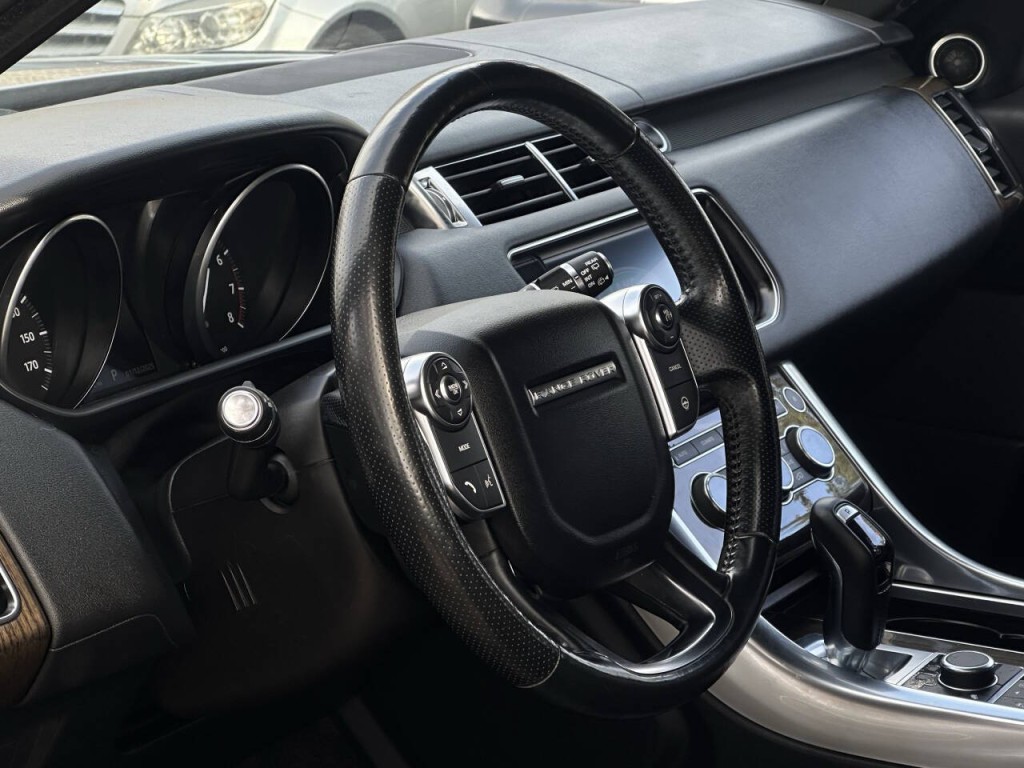 2016 Land Rover Range Rover Sport Image 28
