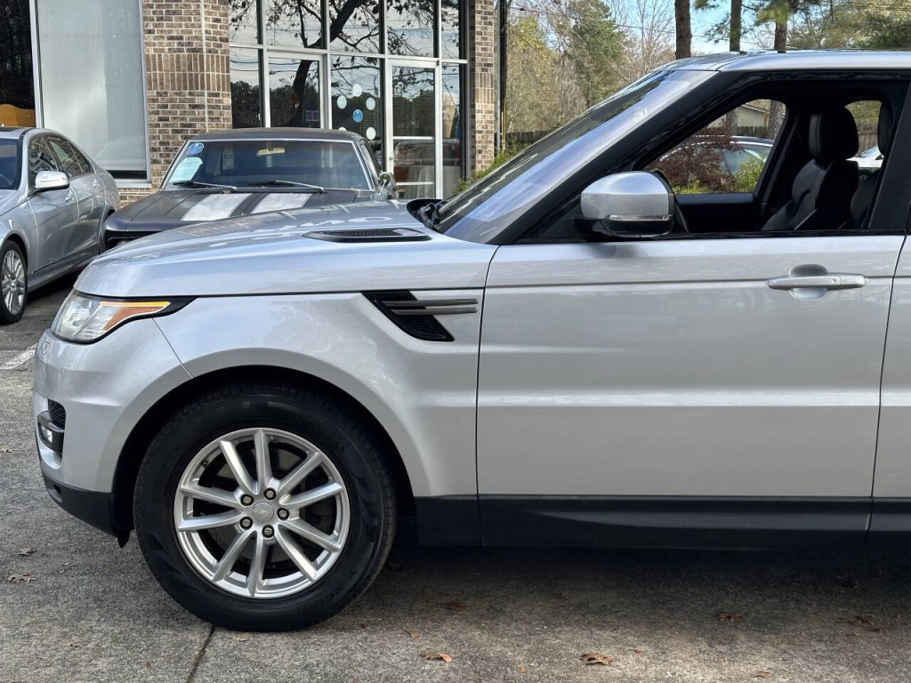 2016 Land Rover Range Rover Sport Image 38