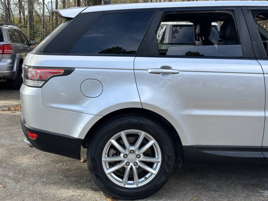 2016 Land Rover Range Rover Sport Image 39