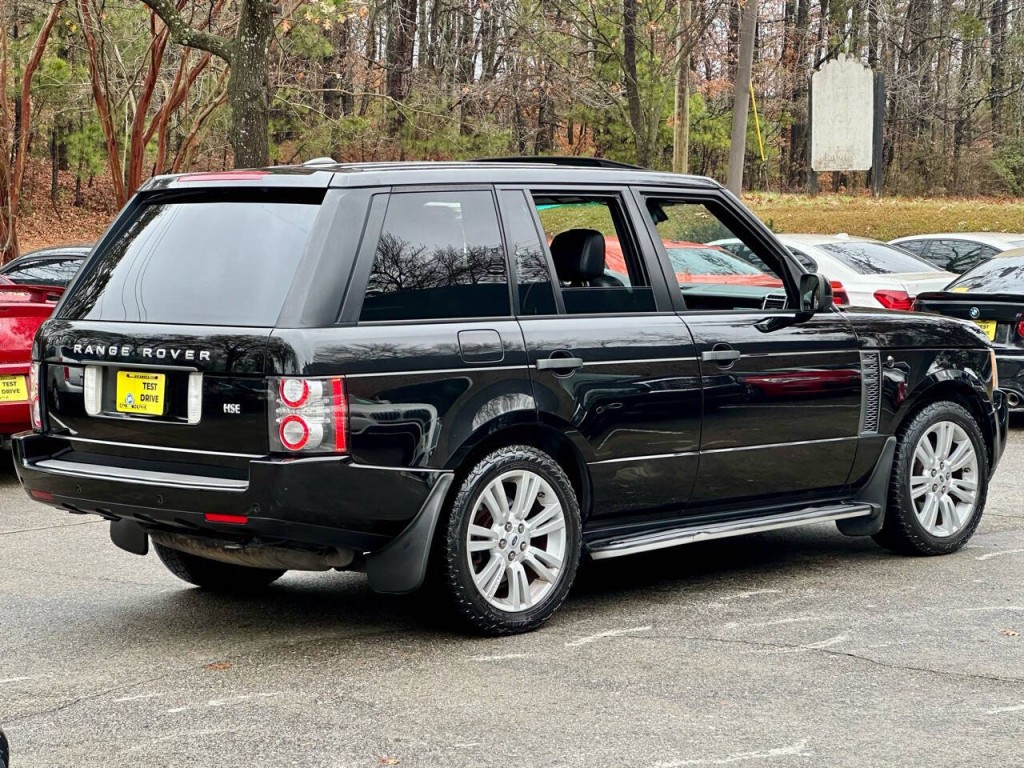 2011 Land Rover Range Rover Image 18