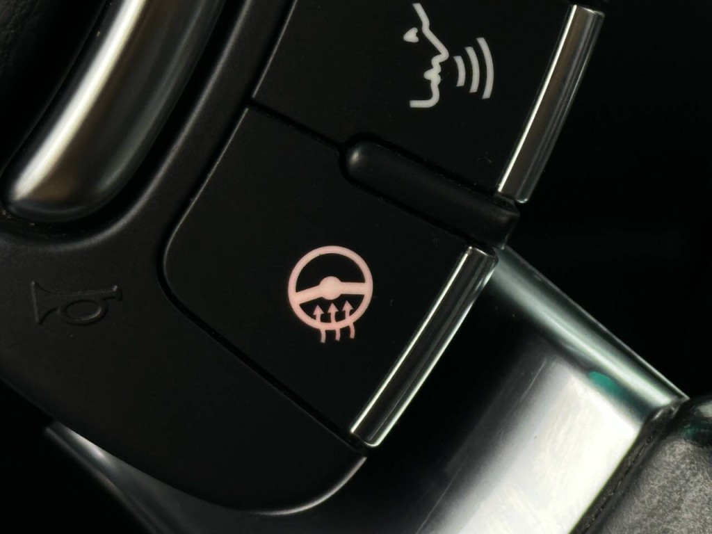 2011 Land Rover Range Rover Image 25