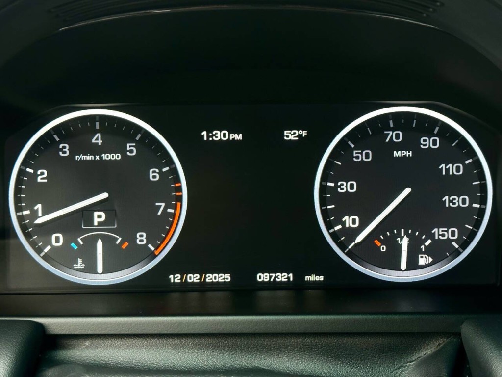 2011 Land Rover Range Rover Image 30