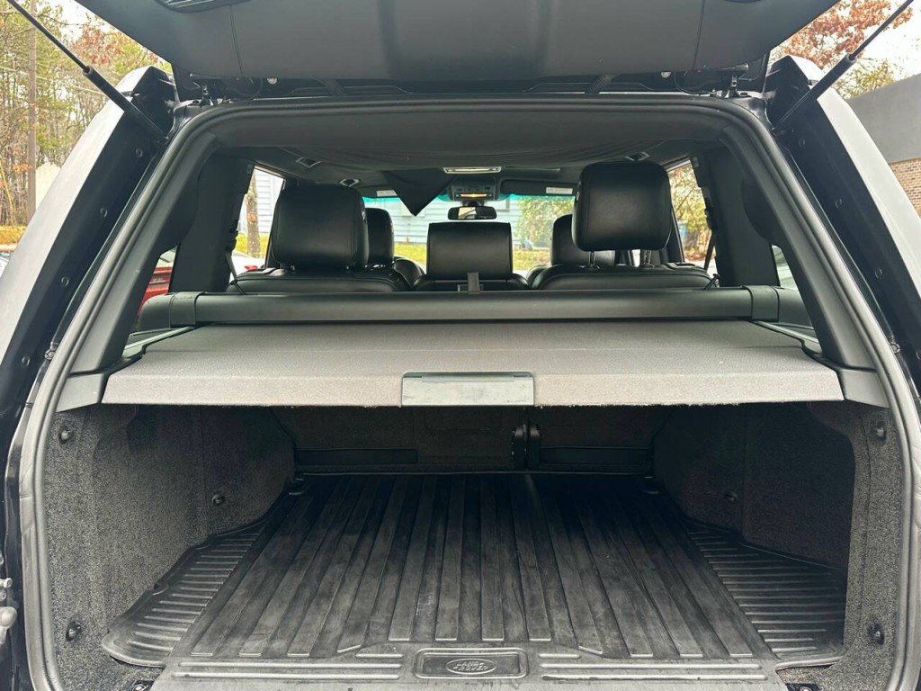 2011 Land Rover Range Rover Image 45