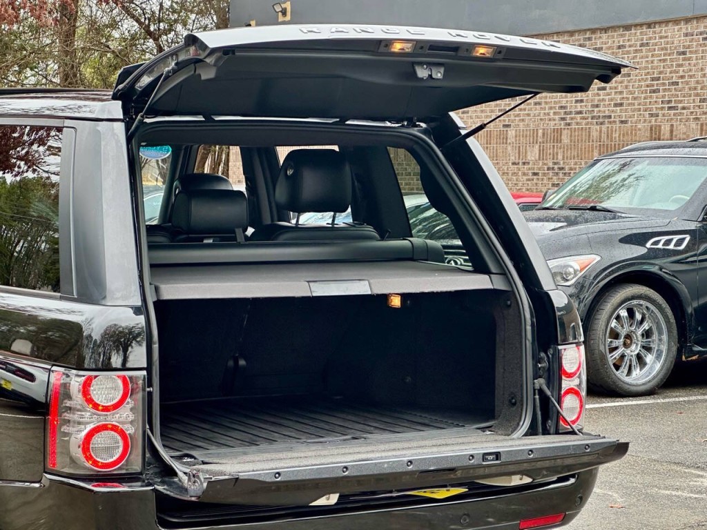 2011 Land Rover Range Rover Image 46