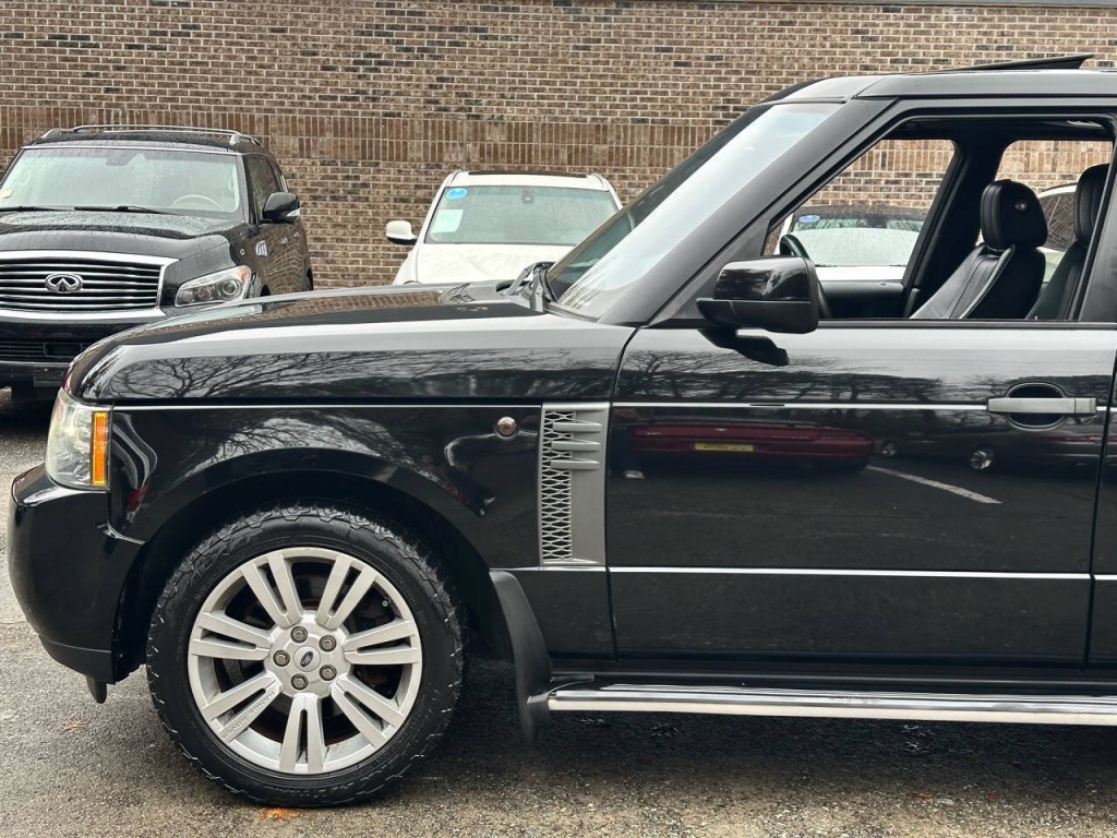 2011 Land Rover Range Rover Image 48