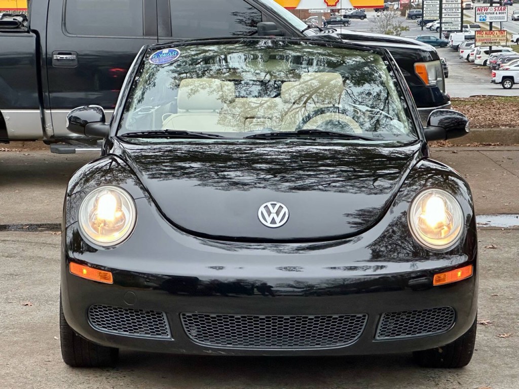 2008 Volkswagen Beetle Image 6