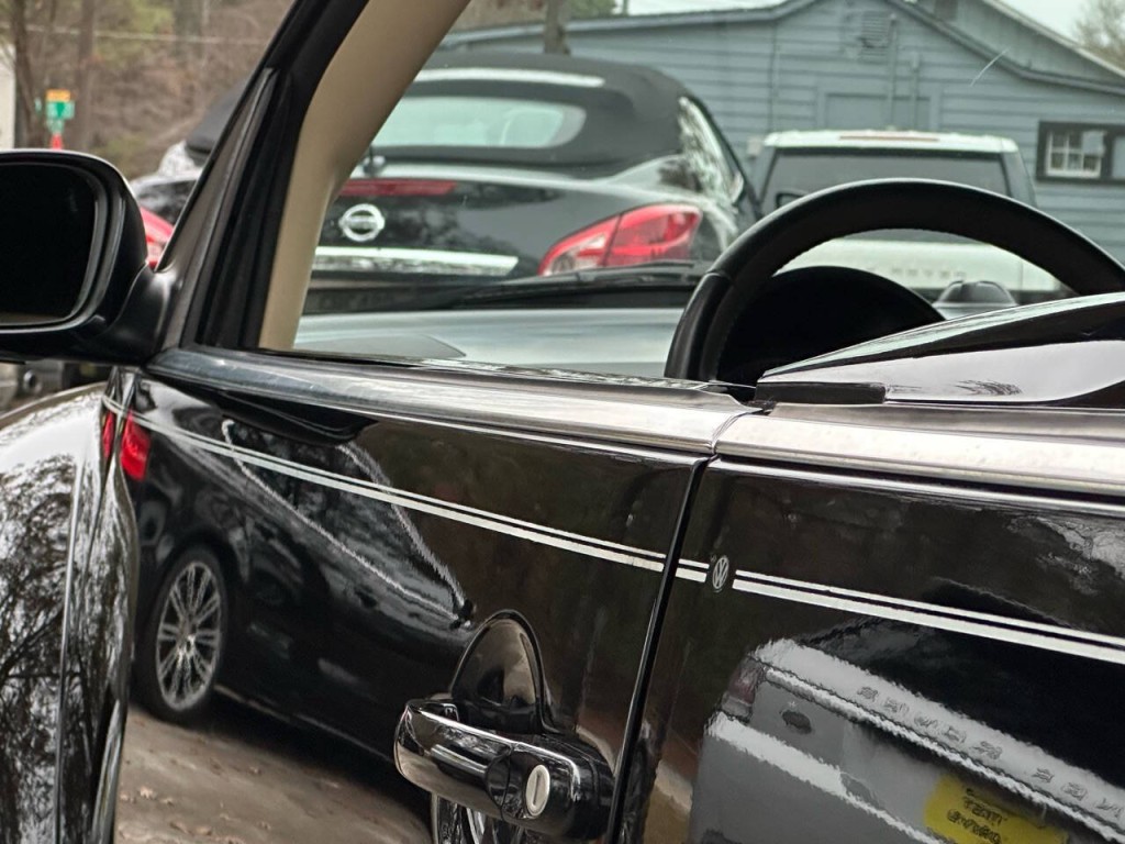 2008 Volkswagen Beetle Image 18