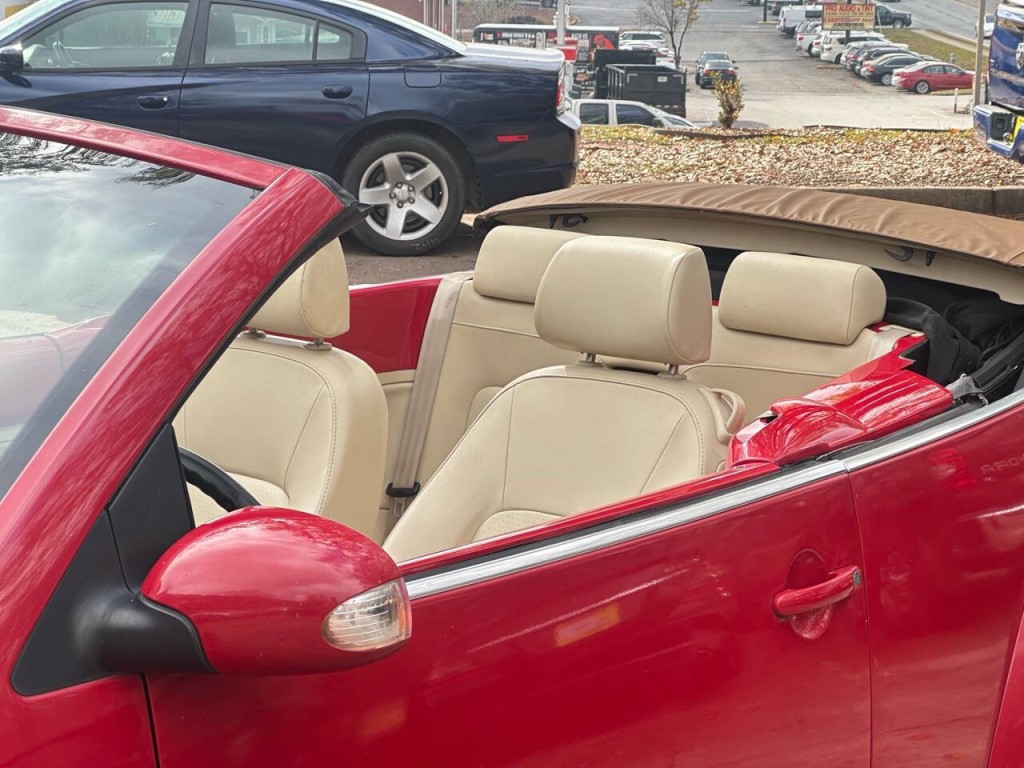 2009 Volkswagen Beetle Image 13