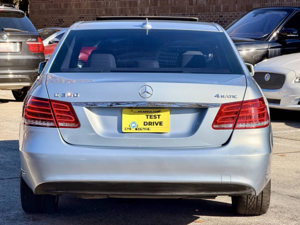 2014 Mercedes-Benz E-Class Image 3