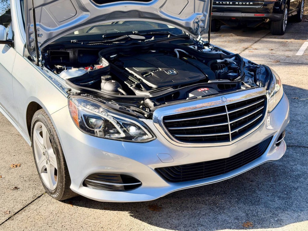 2014 Mercedes-Benz E-Class Image 25