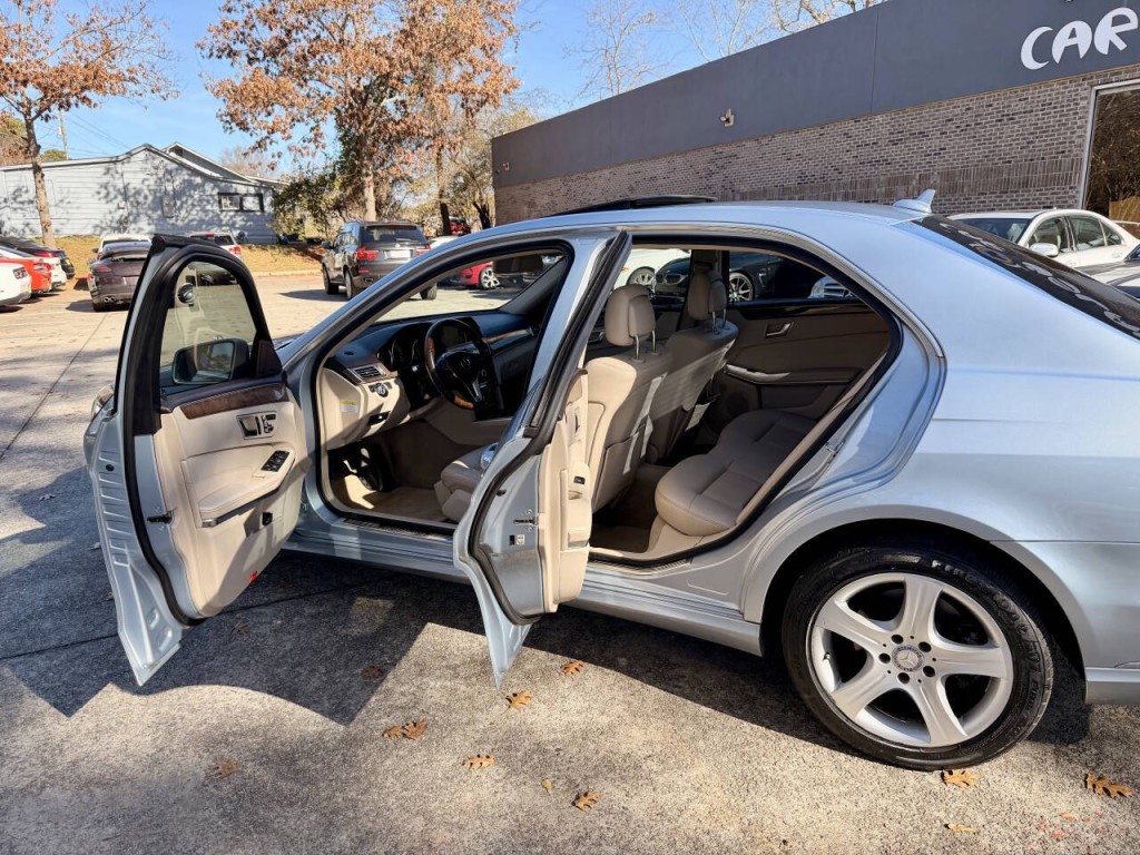 2014 Mercedes-Benz E-Class Image 29