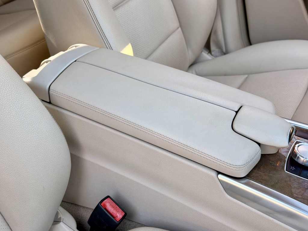 2014 Mercedes-Benz E-Class Image 43