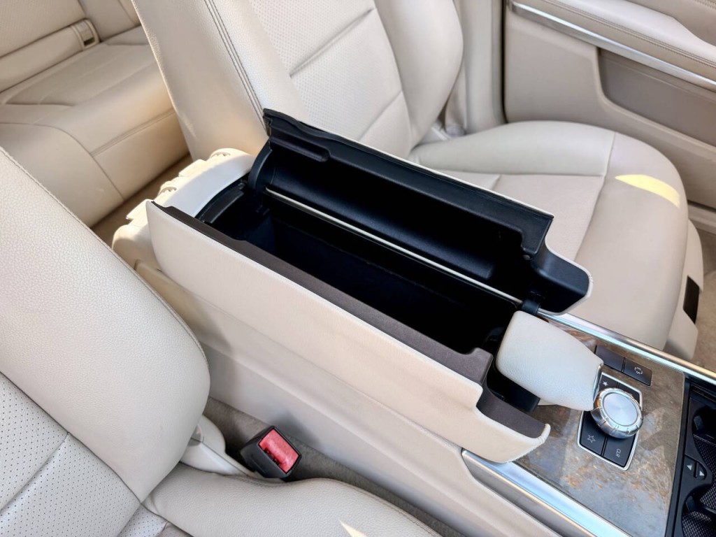 2014 Mercedes-Benz E-Class Image 44