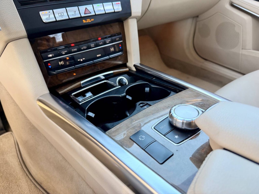 2014 Mercedes-Benz E-Class Image 49