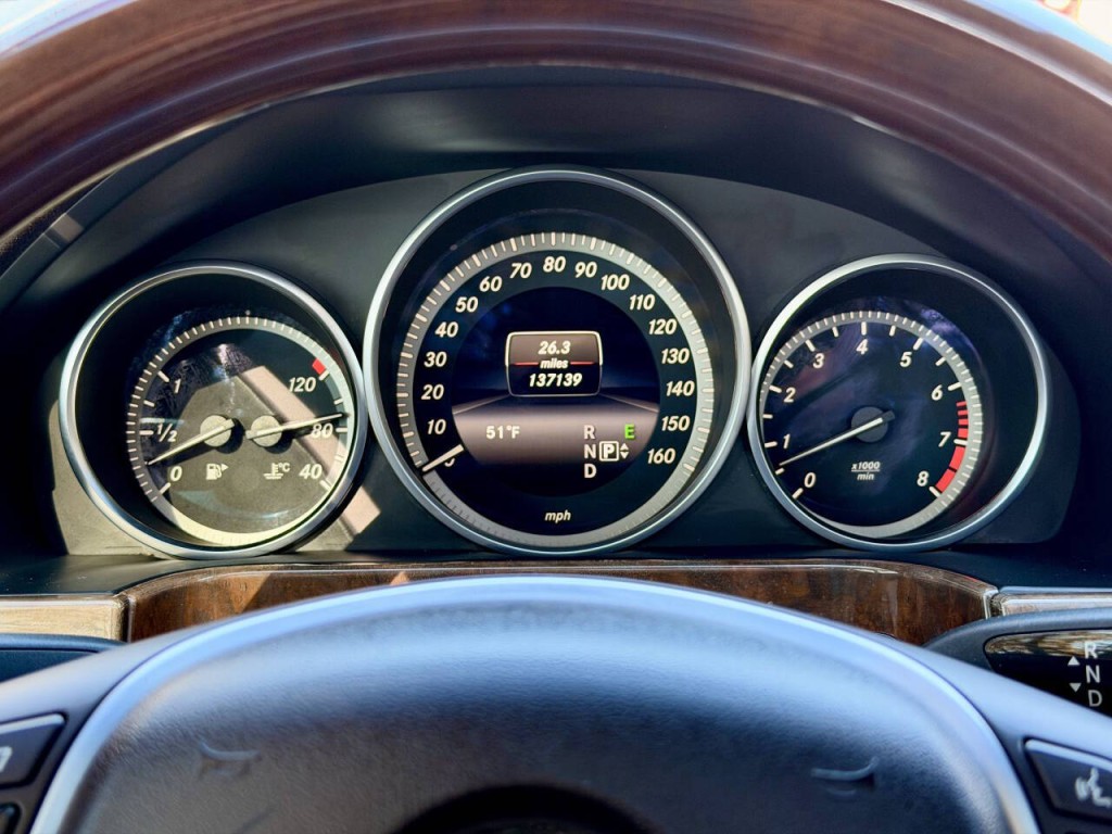 2014 Mercedes-Benz E-Class Image 57