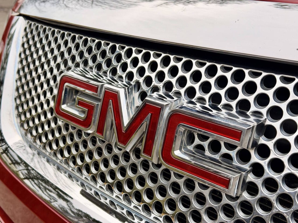 2012 GMC Acadia Image 9