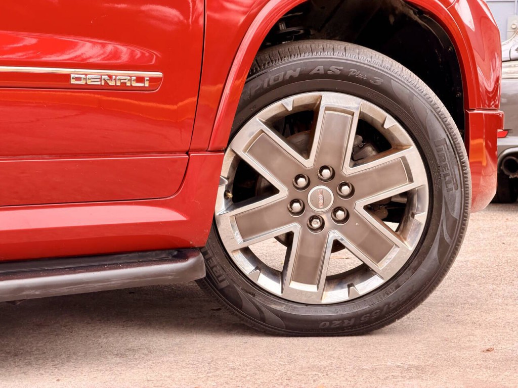 2012 GMC Acadia Image 12