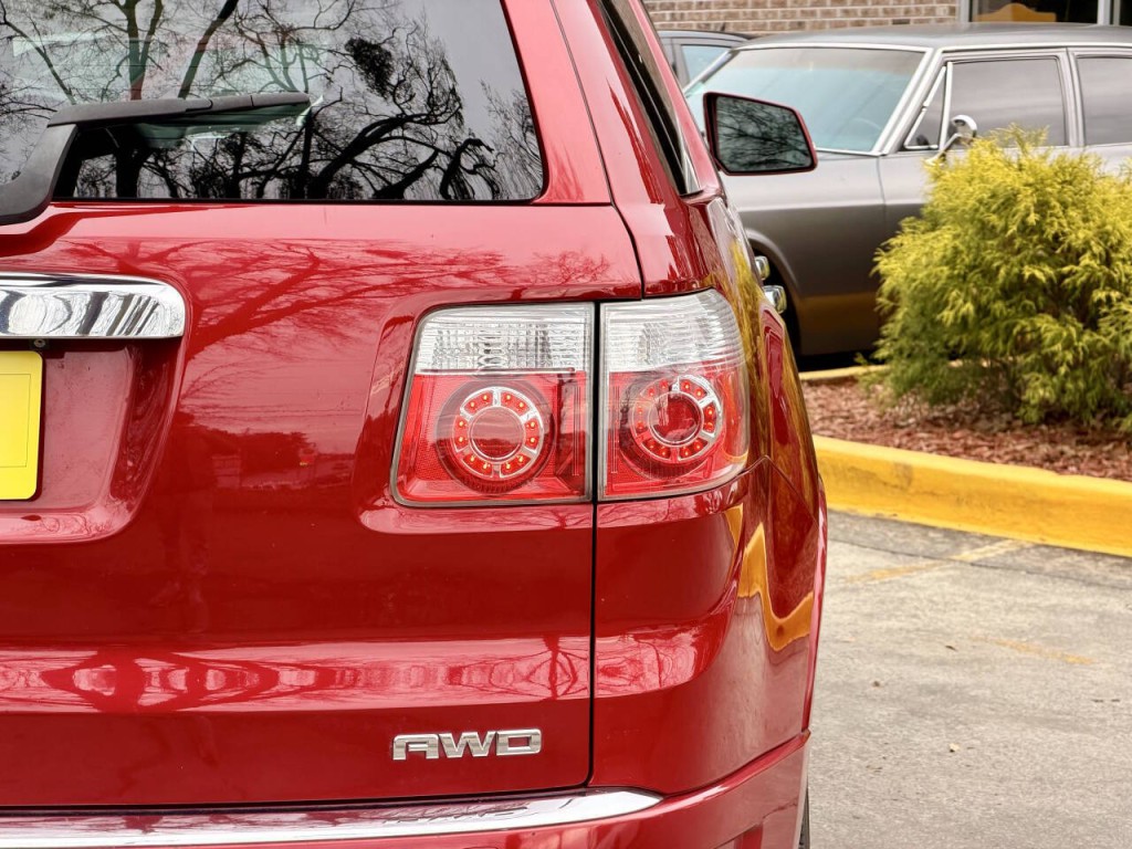 2012 GMC Acadia Image 17