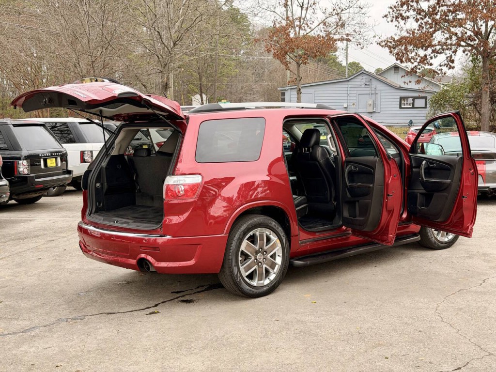 2012 GMC Acadia Image 25