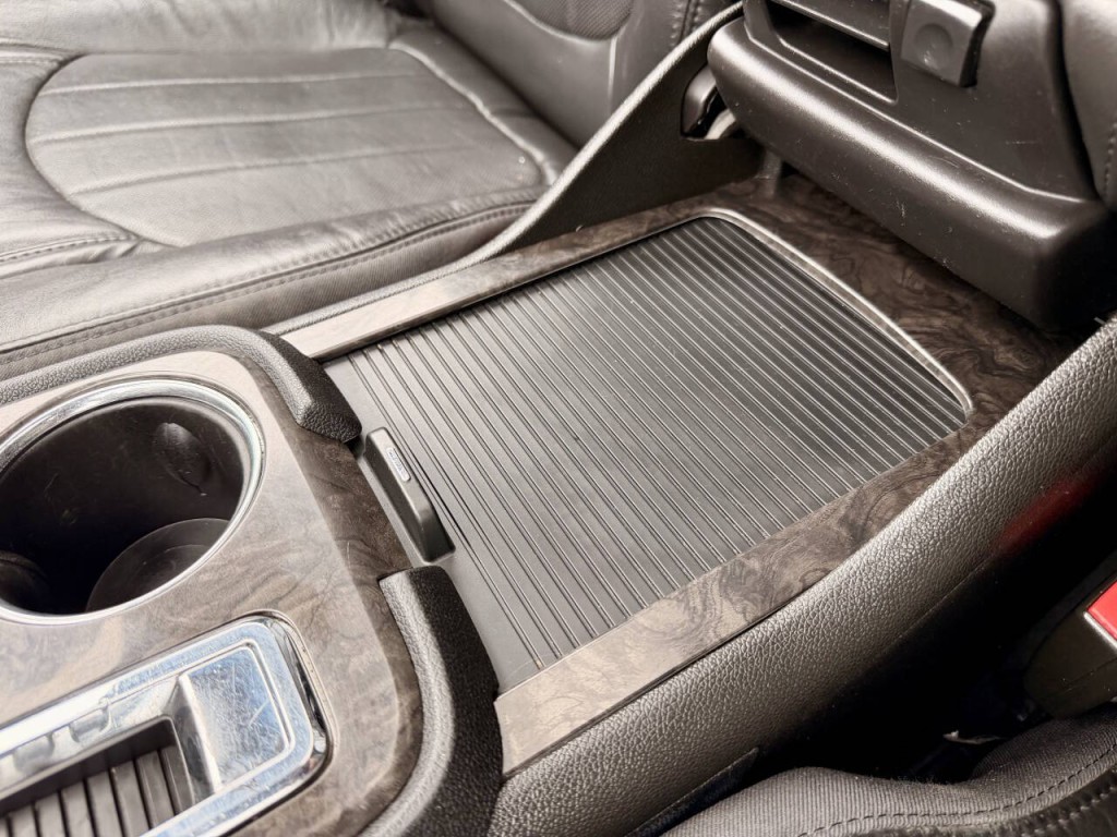 2012 GMC Acadia Image 42