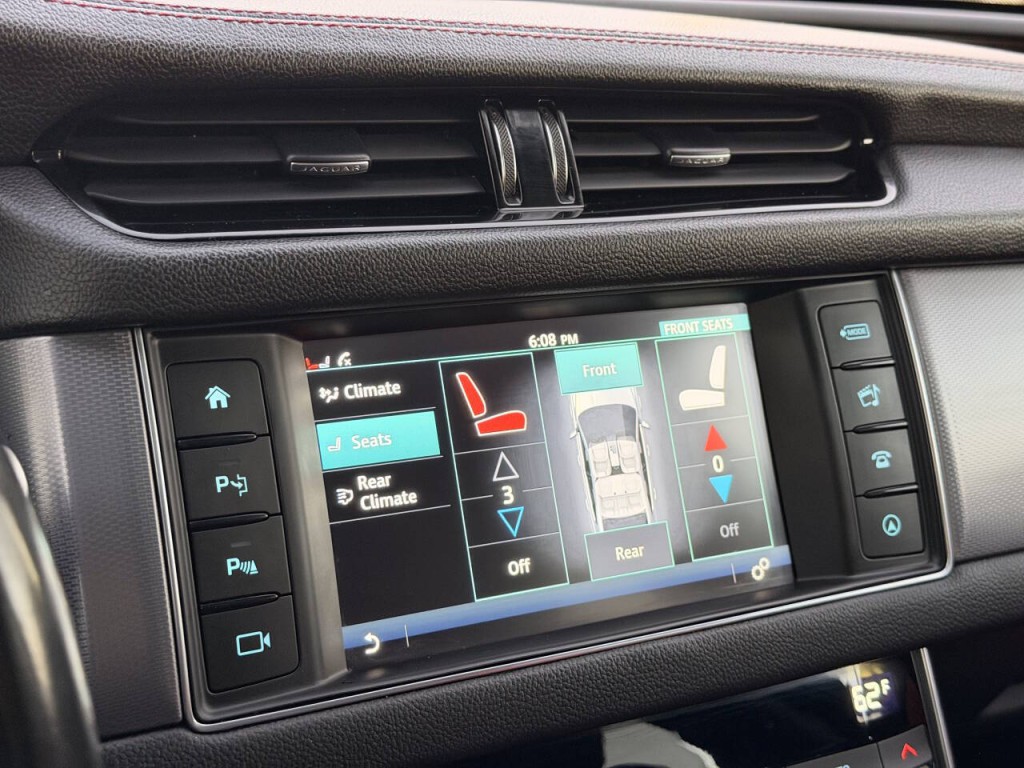 2016 Jaguar XF Image 51