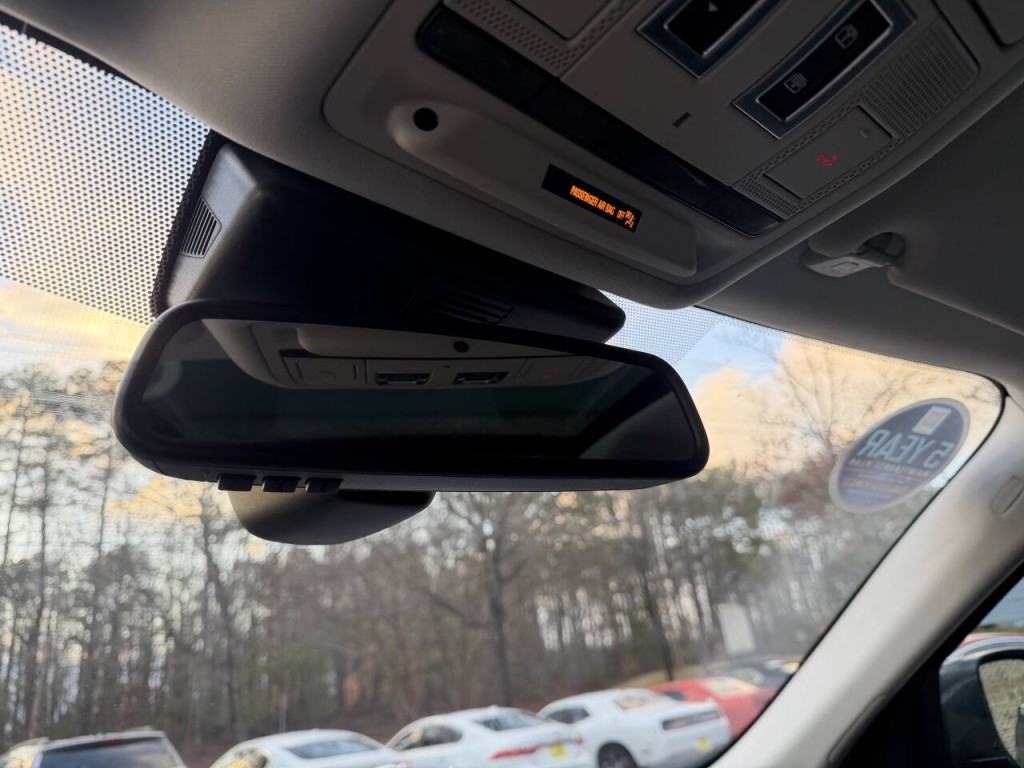 2017 Jaguar F-PACE Image 49