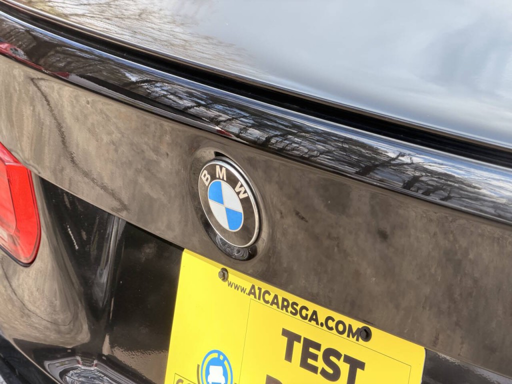 2017 BMW M3 Image 12